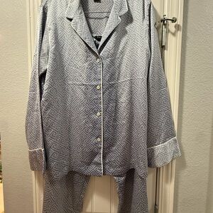 Natori Blue Geometric Pajama Set